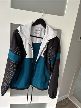 Lacoste Sport White Jacket with Black Logo